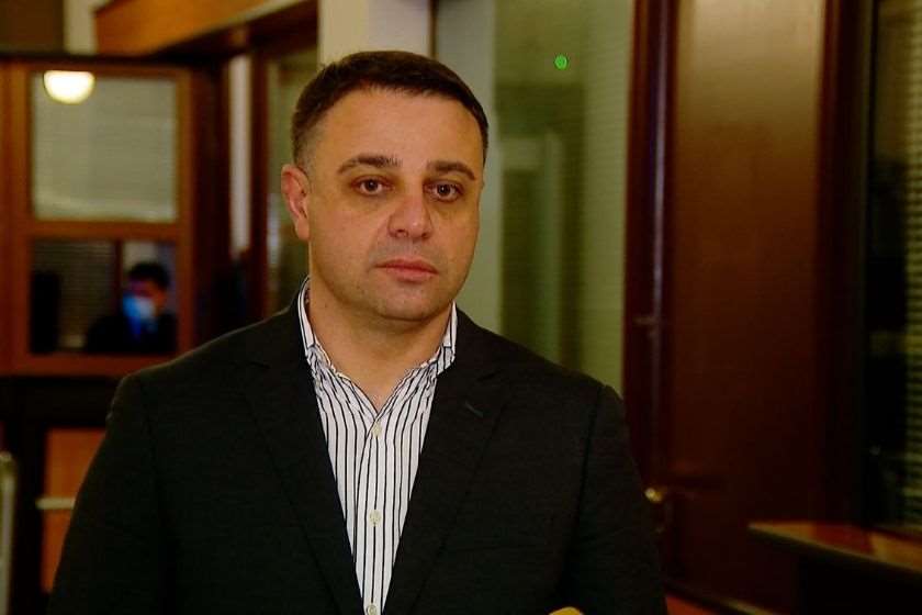 ალუდა ღუდუშაური