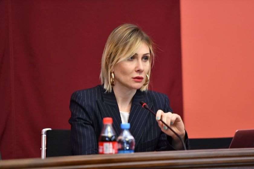 ნინო წილოსანი