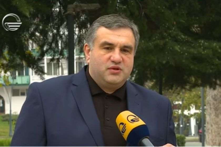 პლატონ კალმახელიძე