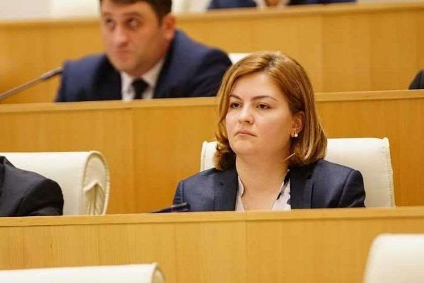 ანა ნაცვლიშვილი