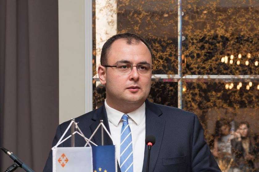 რატი ბრეგაძე