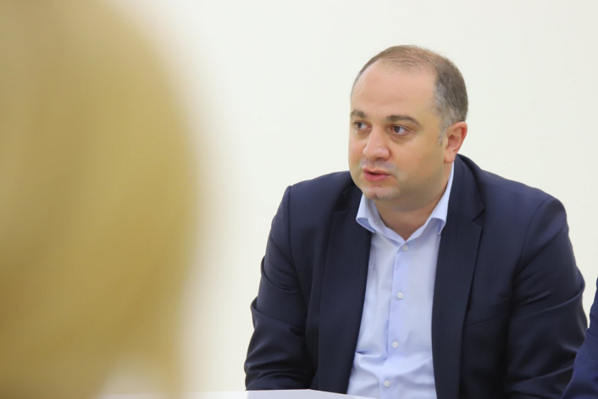 ირაკლი ჩიქოვანი