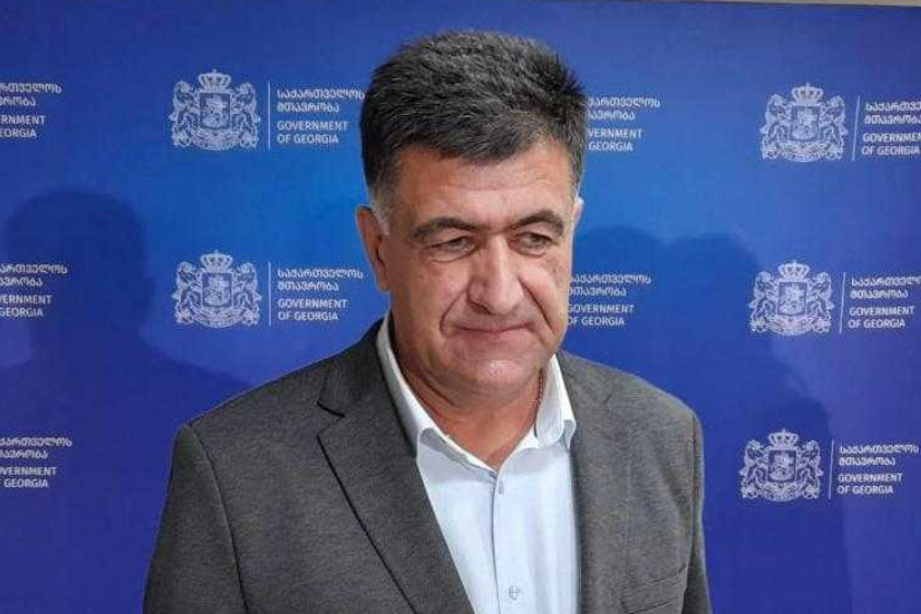 ვასილ გველესიანი