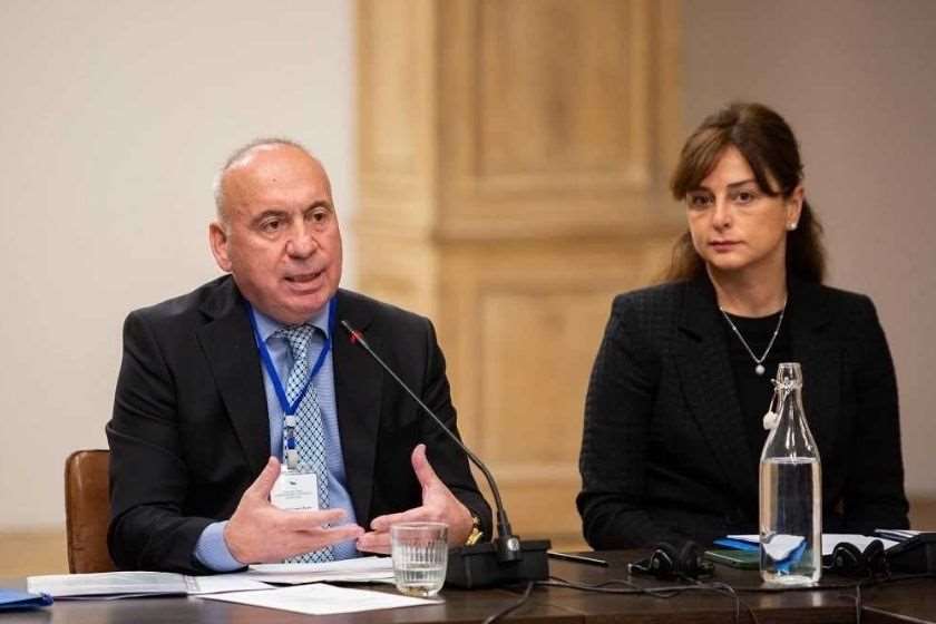 სოლომონ პავლიაშვილი; მაია ბითაძე