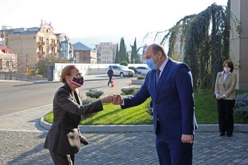 კელი დეგნანი
ალექსანდრე დარახველიძე