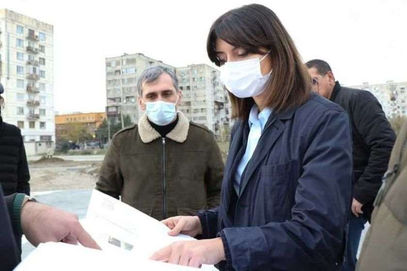 ნინო ლაცაბიძე