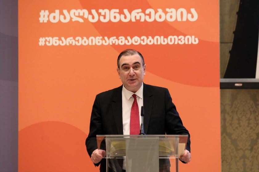 მიხეილ ჩხენკელი