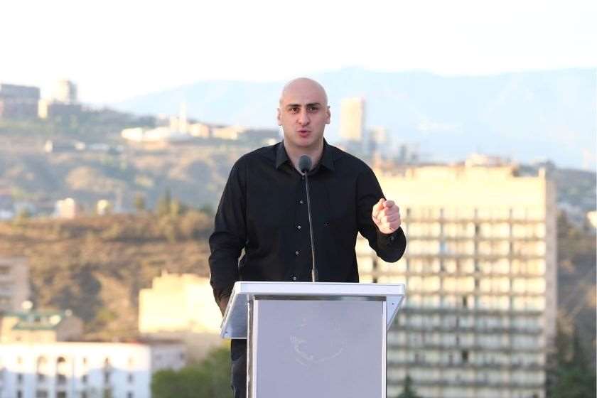 ნიკა მელია