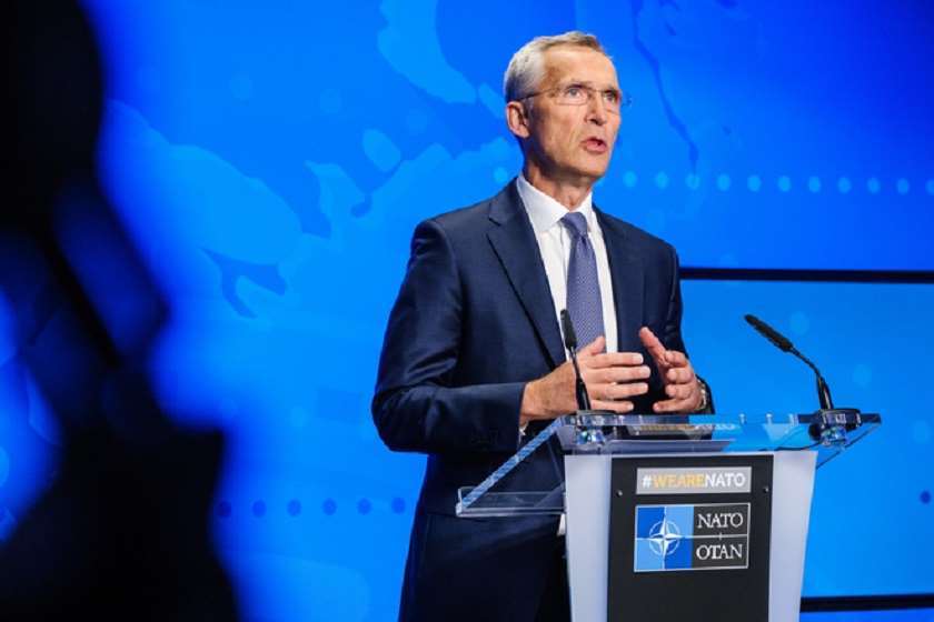 იენს სტოლტენბერგი

