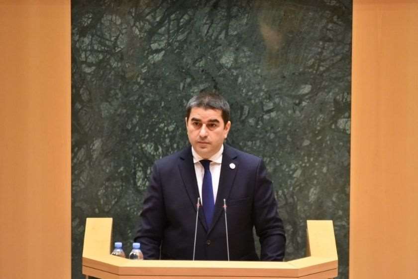 შალვა პაპუაშვილი