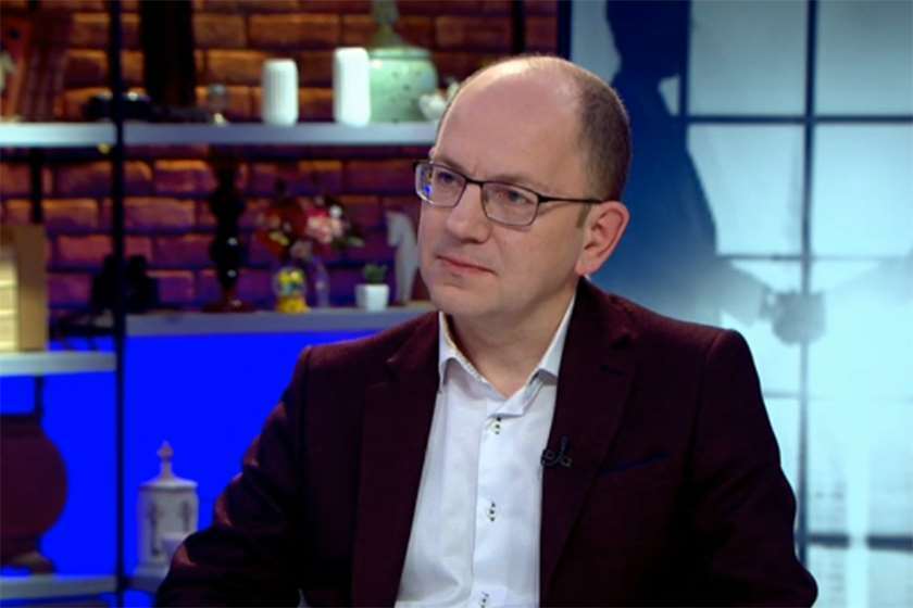 გია აბაშიძე

