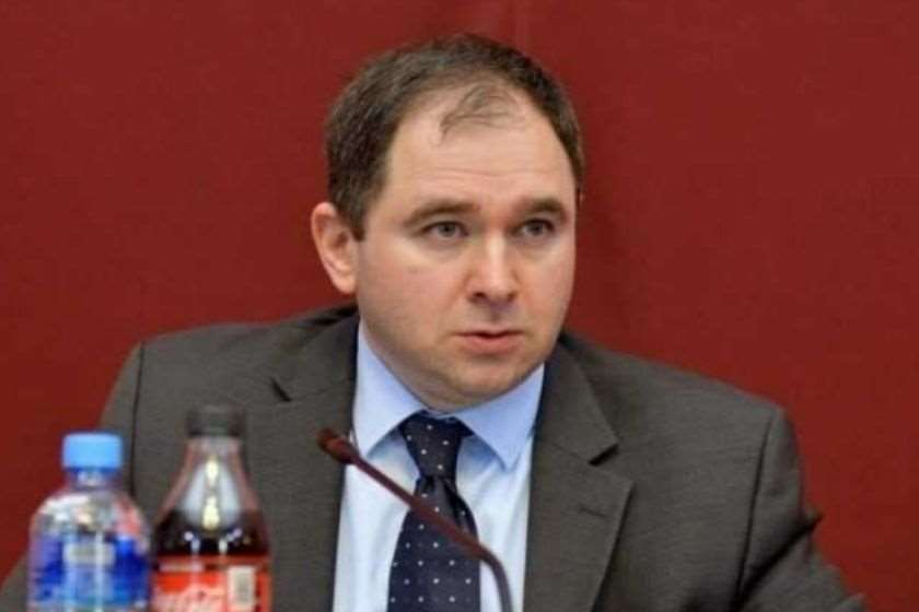 ნიკოლოზ სამხარაძე