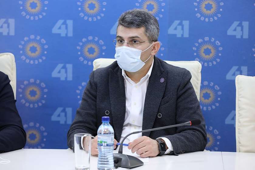 მამუკა მდინარაძე