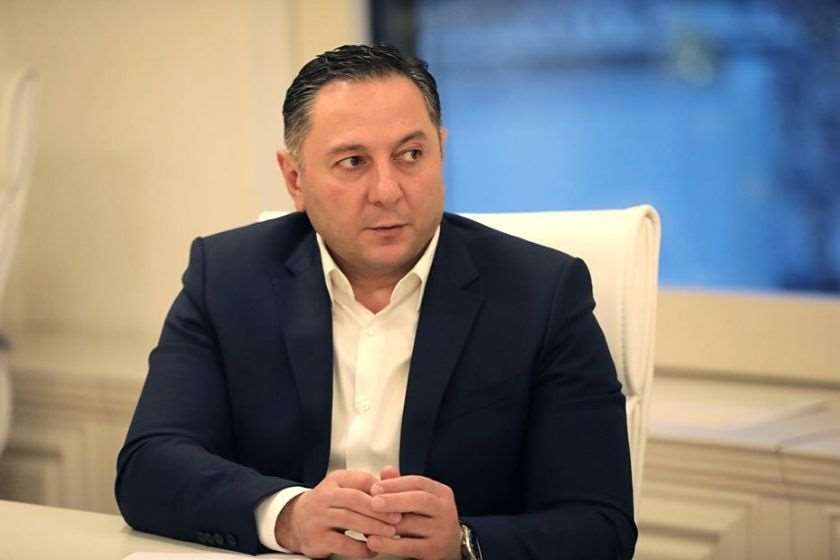 ვახტანგ გომელაური