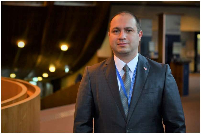 გივი მიქანაძე