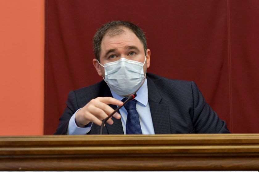 ნიკოლოზ სამხარაძე