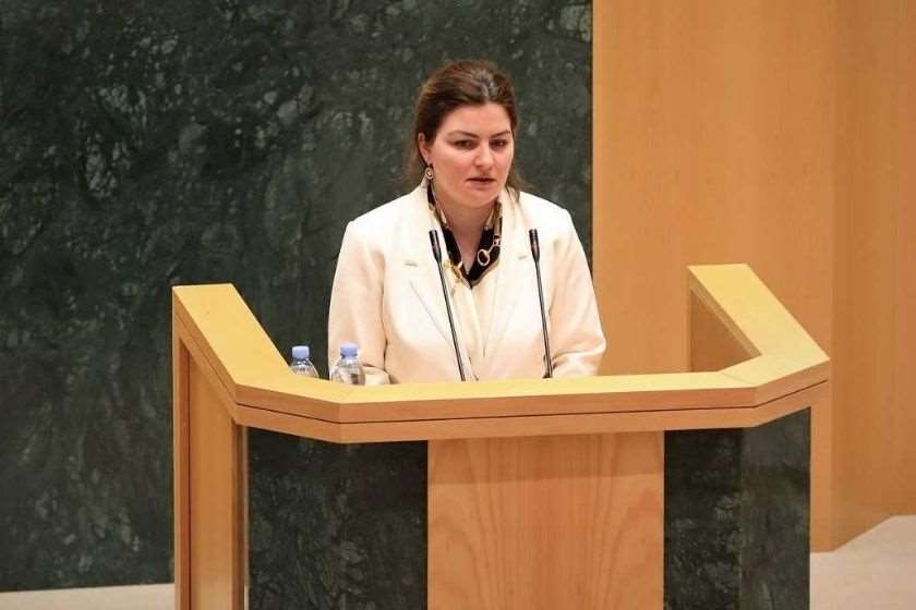 ანა ნაცვლიშვილი