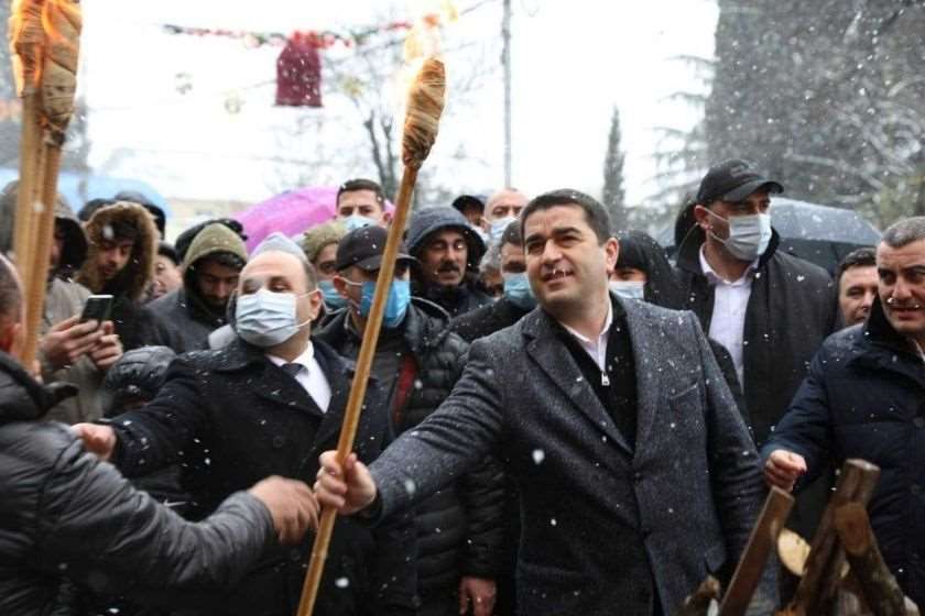 შალვა პაპუაშვილი