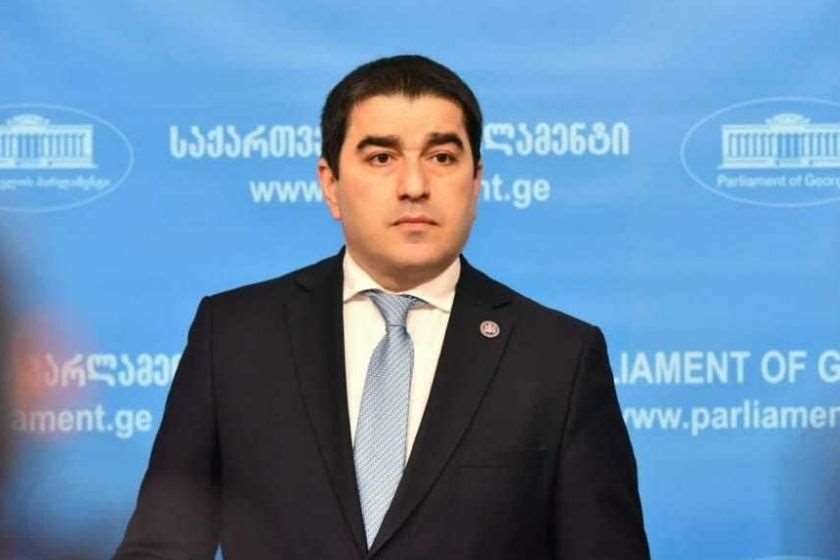 შალვა პაპუაშვილი