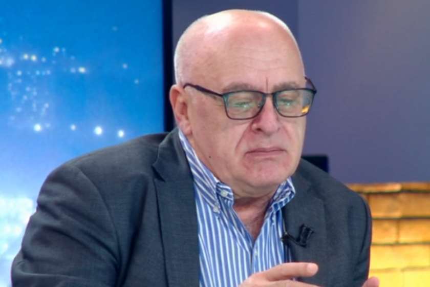 რამაზ საყვარელიძე