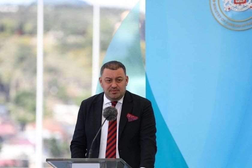 ბექა ოდიშარია