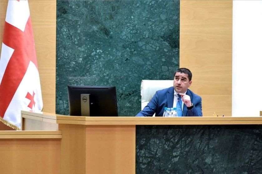 შალვა პაპუაშვილი