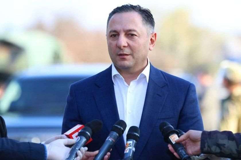 ვახტანგ გომელაური