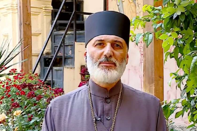 დეკანოზი ანდრია (ჯაღმაიძე)