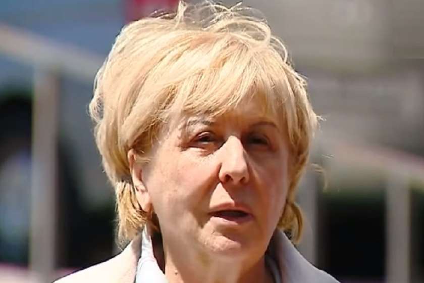 გიული ალასანია