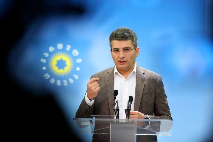 მამუკა მდინარაძე

