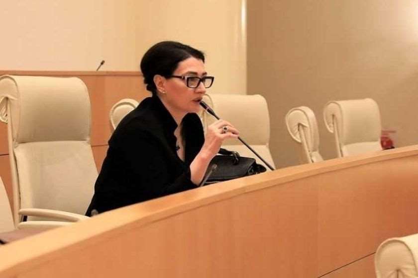 თაკო ჩარკვიანი