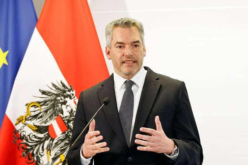 კარლ ნეჰამერი