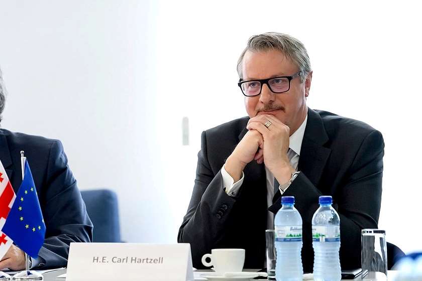 კარლ ჰარცელი