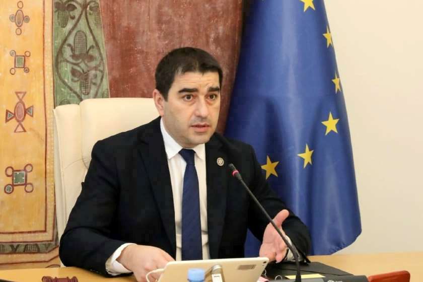 შალვა პაპუაშვილი