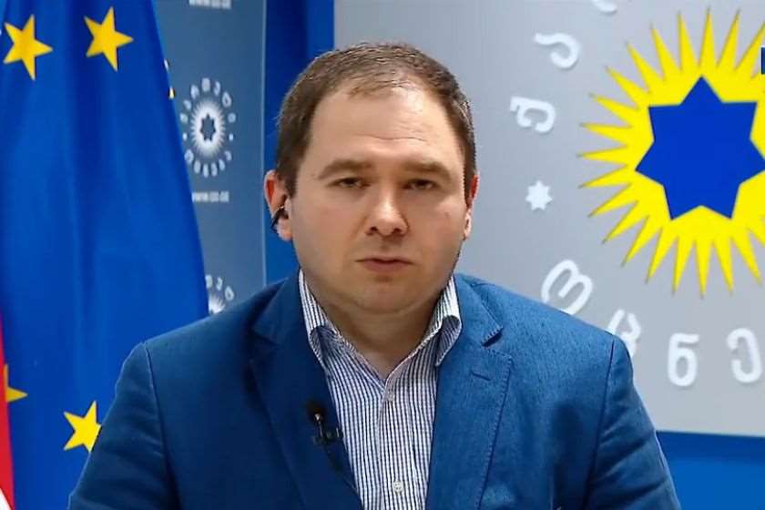 ნიკოლოზ სამხარაძე