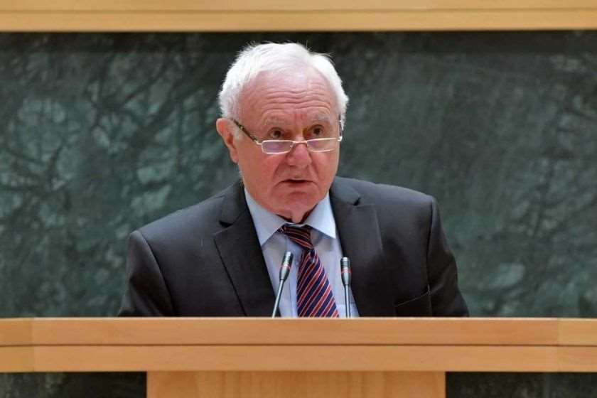 ფრიდონ ინჯია