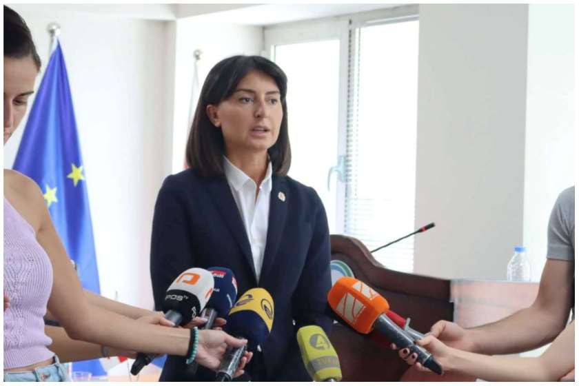 ნინო ლაცაბიძე