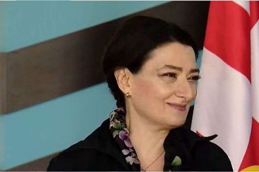 თაკო ჩარკვიანი