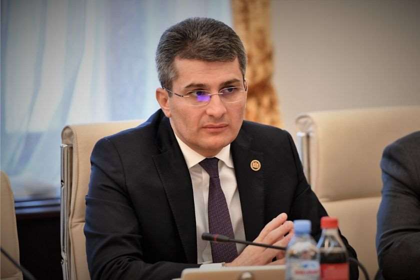 მამუკა მდინარაძე