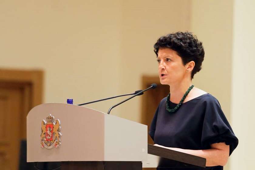 თეა წულუკიანი