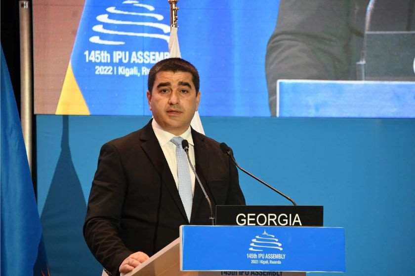 შალვა პაპუაშვილი