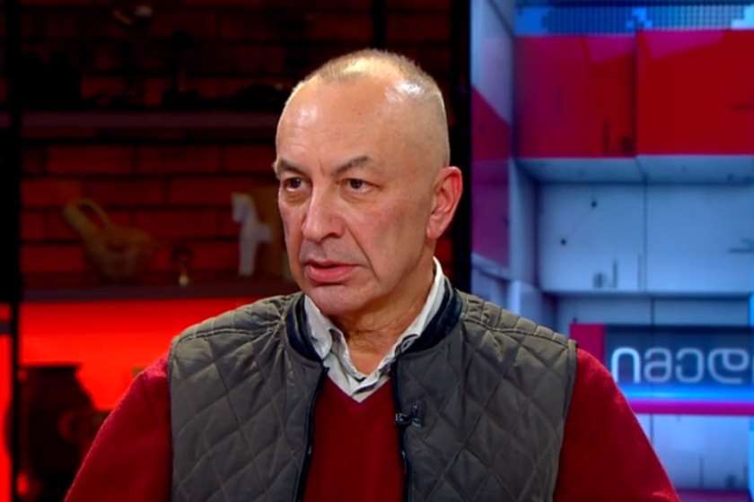 დავით მაღრაძე

