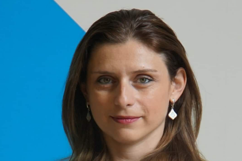 თეონა აქუბარდია