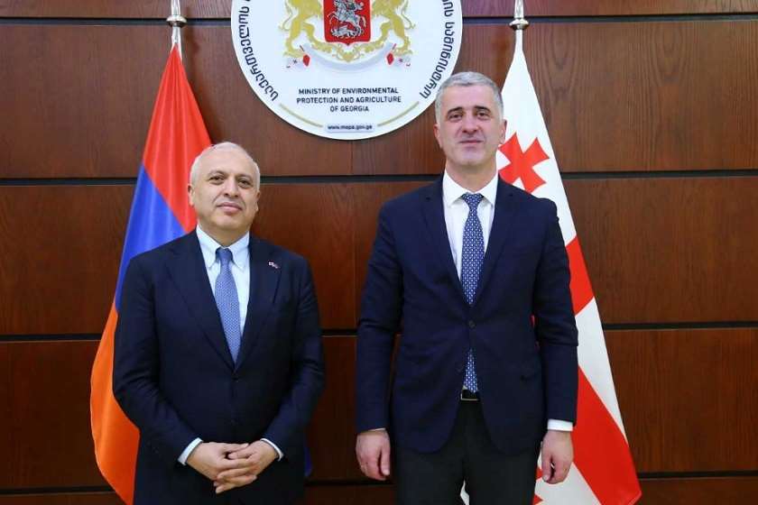 აშოტ სმბატიანი და ოთარ შამუგია
