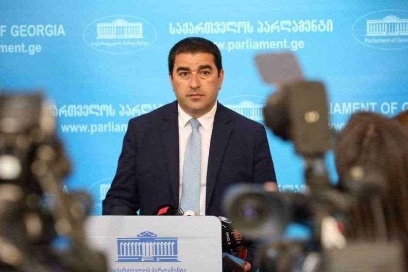 შალვა პაპუაშვილი