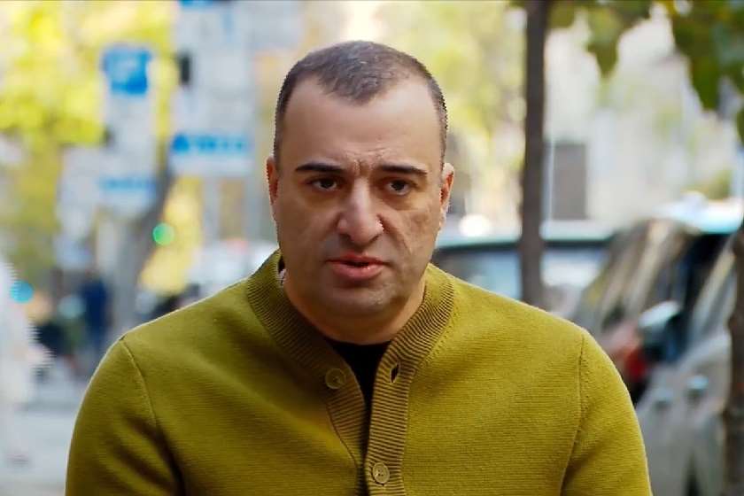 რატი იონათამიშვილი