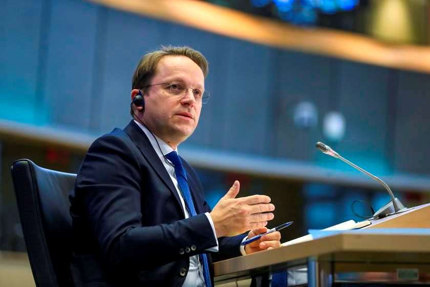 ოლივერ ვარჰეი

