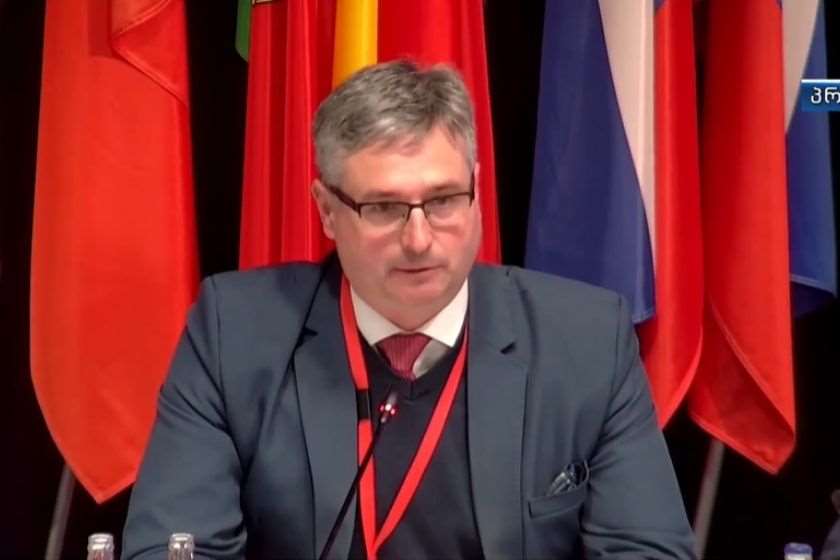 ონდრეი ბენეშიკი