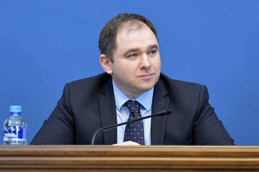 ნიკოლოზ სამხარაძე