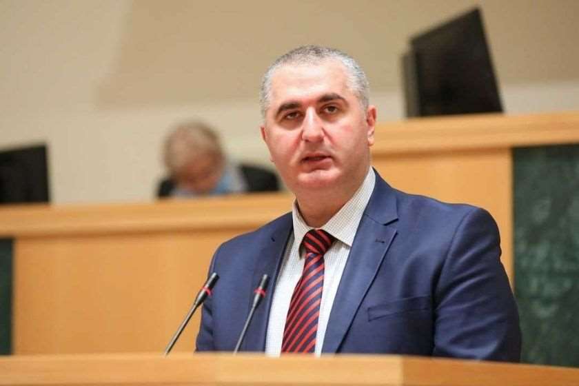 ლაშა ხუციშვილი